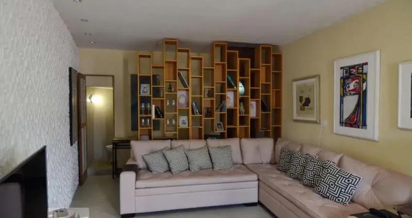 Casa para Aluguel - Laranjeiras, 3 Quartos,  90 m² - Rio de Janeiro