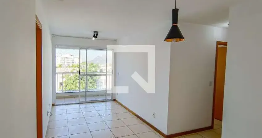 Apartamento para Aluguel - Taquara, 2 Quartos,  62 m² - Rio de Janeiro