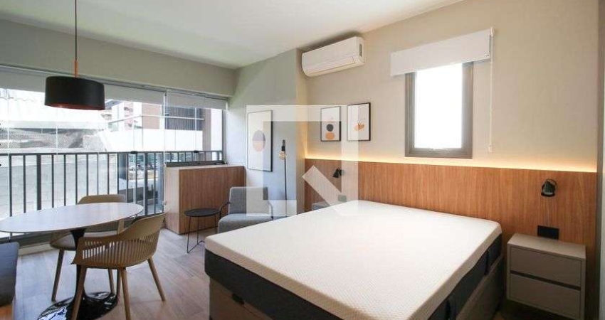 Kitnet / Stúdio para Aluguel - Moema, 1 Quarto,  30 m² - São Paulo