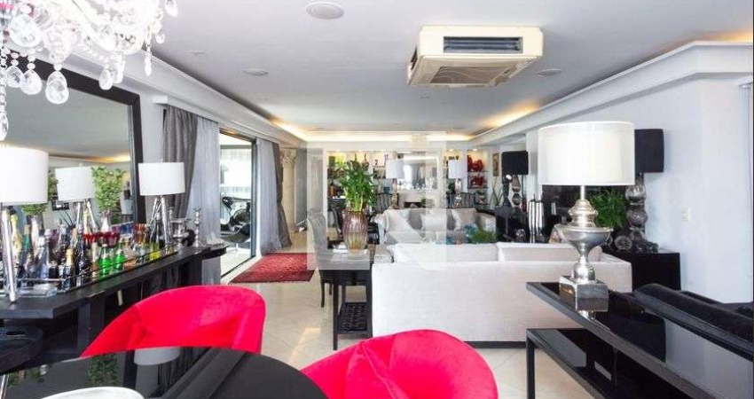 Apartamento para Aluguel - Moema, 4 Quartos,  300 m² - São Paulo