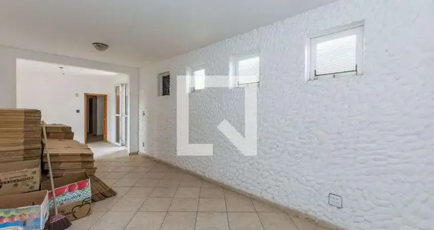 Casa para Aluguel - Jardim América, 3 Quartos,  240 m² - Belo Horizonte