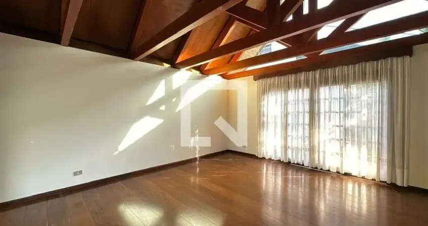 Casa / Sobrado em Condomínio para Aluguel - São Lourenço, 5 Quartos,  430 m² - Curitiba