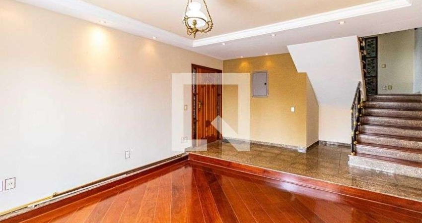Casa para Aluguel - Butantã, 3 Quartos,  250 m² - São Paulo