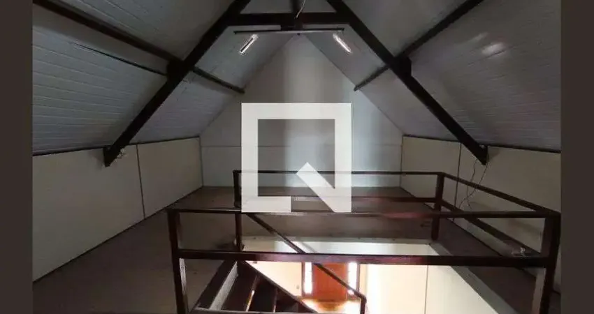 Casa para Aluguel - Floramar, 2 Quartos,  104 m² - Belo Horizonte