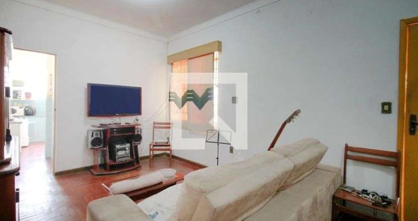 Casa para Aluguel - Sagrada Família, 2 Quartos,  400 m² - Belo Horizonte