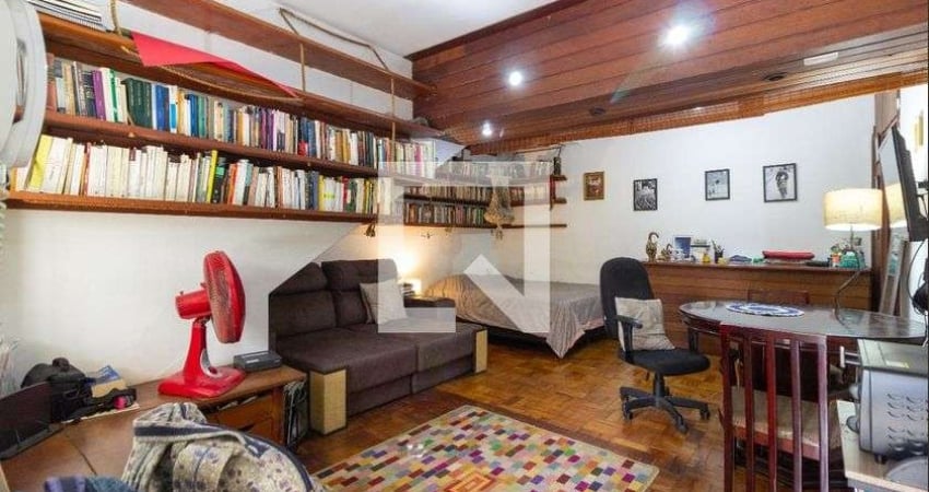 Casa / Sobrado em Condomínio para Aluguel - Pinheiros, 1 Quarto,  52 m² - São Paulo