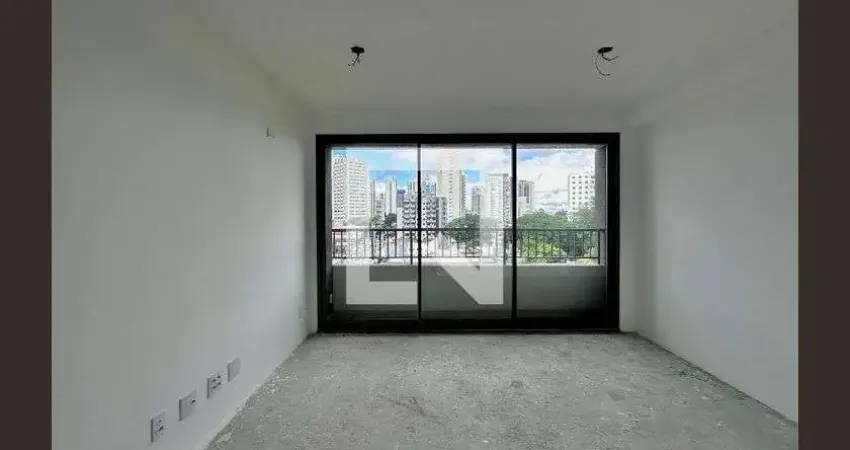 Apartamento para alugar na Avenida Adolfo Pinheiro, Santo Amaro, São Paulo