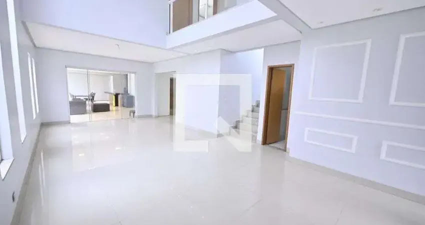 Casa / Sobrado em Condomínio para Aluguel - Jardins Lisboa, 3 Quartos,  320 m² - Goiânia