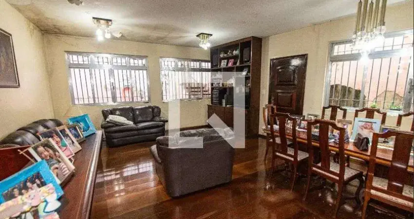 Casa para Aluguel - Cambuci, 3 Quartos,  298 m² - São Paulo