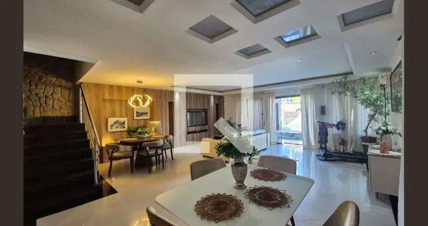 Casa / Sobrado em Condomínio para Aluguel - Vargem Pequena, 3 Quartos,  600 m² - Rio de Janeiro
