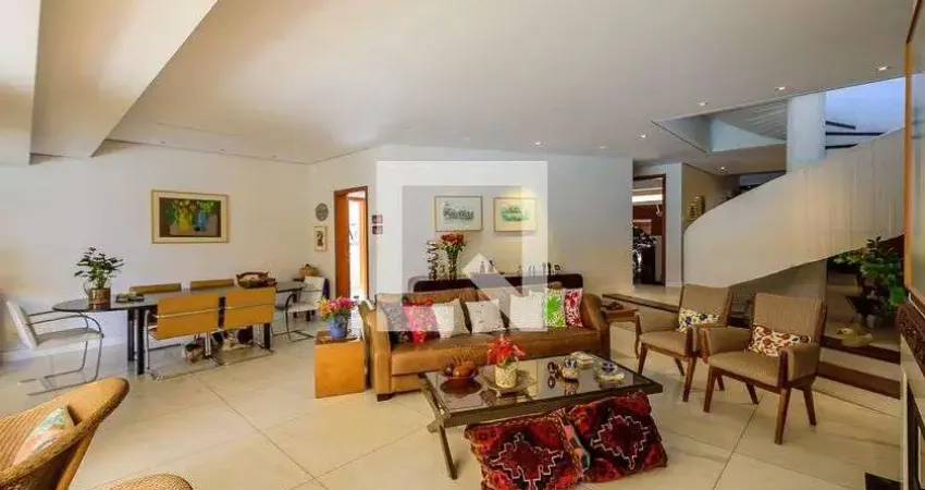 Casa para Aluguel - Cristal , 4 Quartos,  409 m² - Porto Alegre