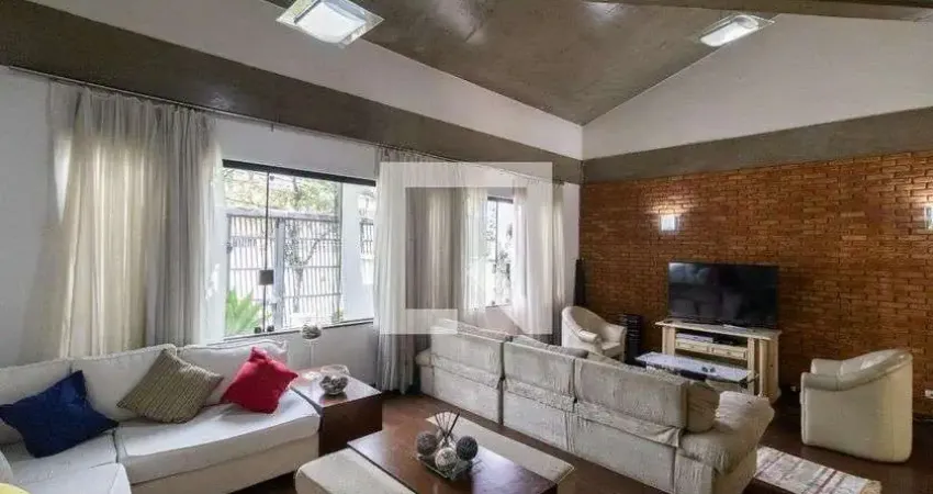 Casa para Aluguel - Vila Ré, 3 Quartos,  370 m² - São Paulo
