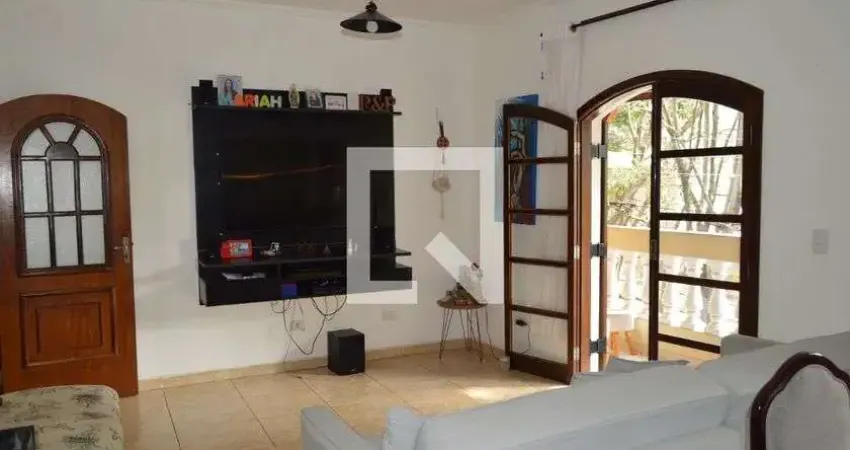 Casa para Aluguel - Cambuci, 2 Quartos,  170 m² - São Paulo