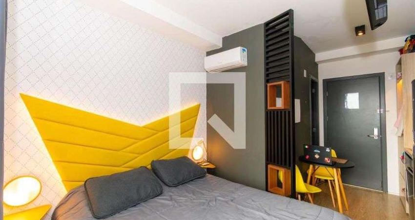Kitnet / Stúdio para Aluguel - Liberdade, 1 Quarto,  23 m² - São Paulo