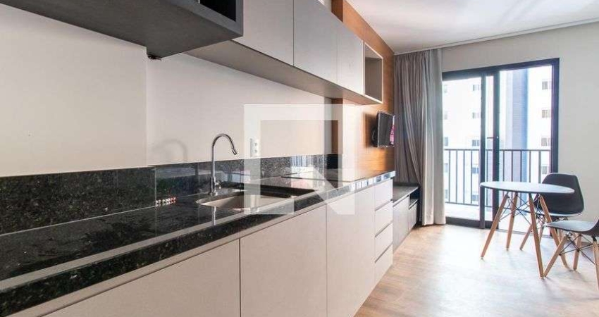 Kitnet / Stúdio para Aluguel - Centro, 1 Quarto,  30 m² - Curitiba