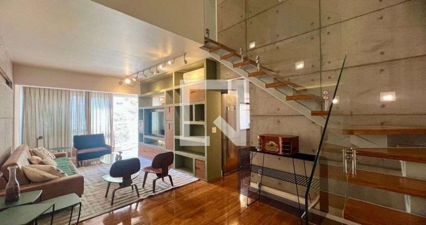 Apartamento para Aluguel - Pinheiros, 2 Quartos,  233 m² - São Paulo