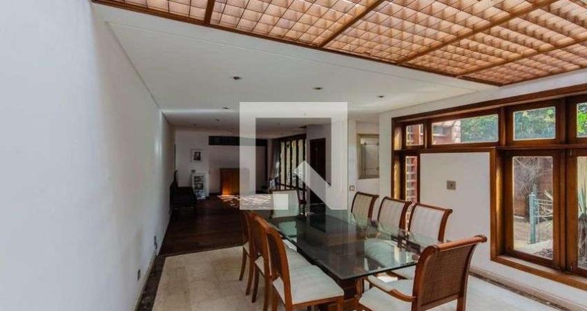 Casa para Aluguel - Vila Mariana, 4 Quartos,  350 m² - São Paulo
