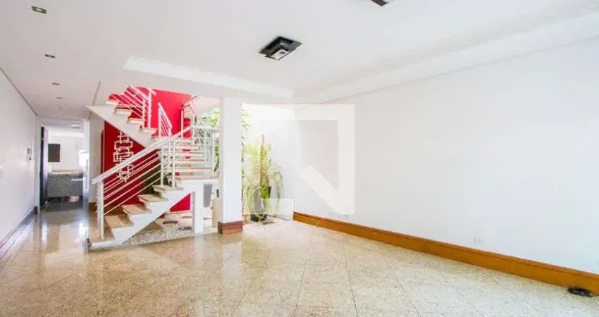 Casa para Aluguel - Parque Bandeirante, 3 Quartos,  238 m² - Santo André