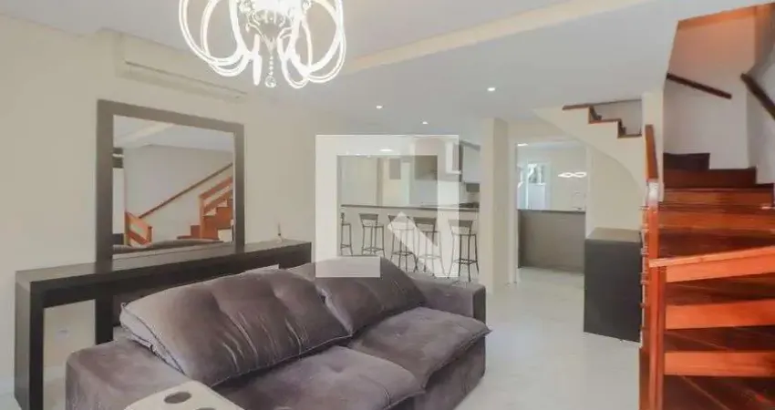 Casa / Sobrado em Condomínio para Aluguel - Sarandi, 3 Quartos,  180 m² - Porto Alegre