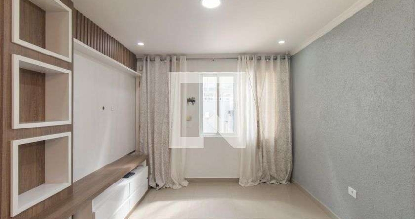Casa para Aluguel - Uberaba, 3 Quartos,  170 m² - Curitiba