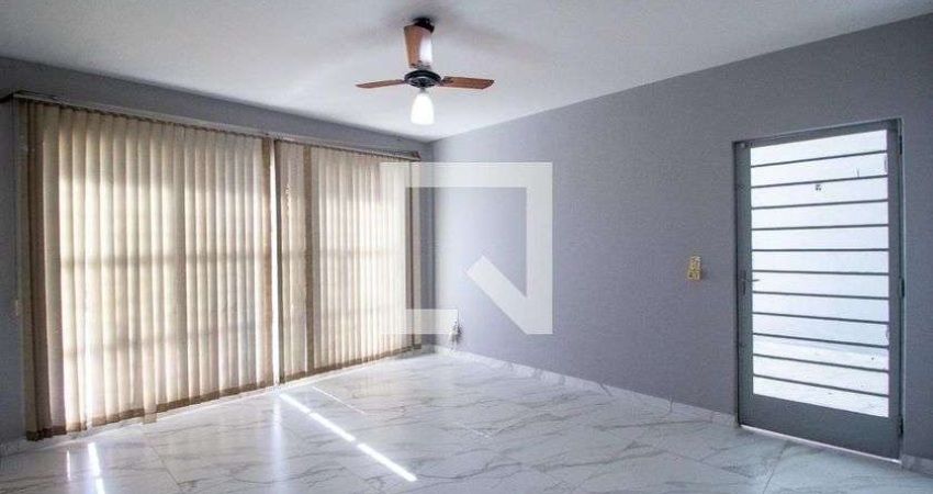 Casa para Aluguel - Central Parque Sorocaba, 2 Quartos,  151 m² - Sorocaba