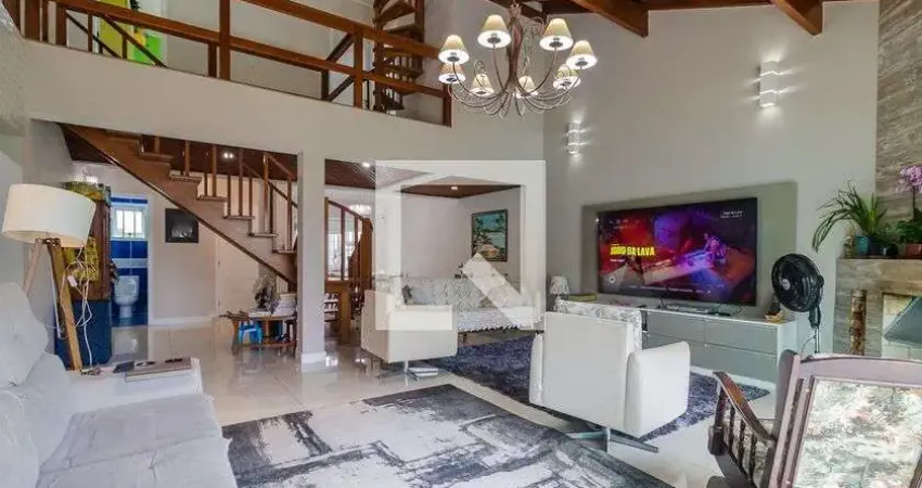 Casa para Aluguel - Espírito Santo, 4 Quartos,  350 m² - Porto Alegre