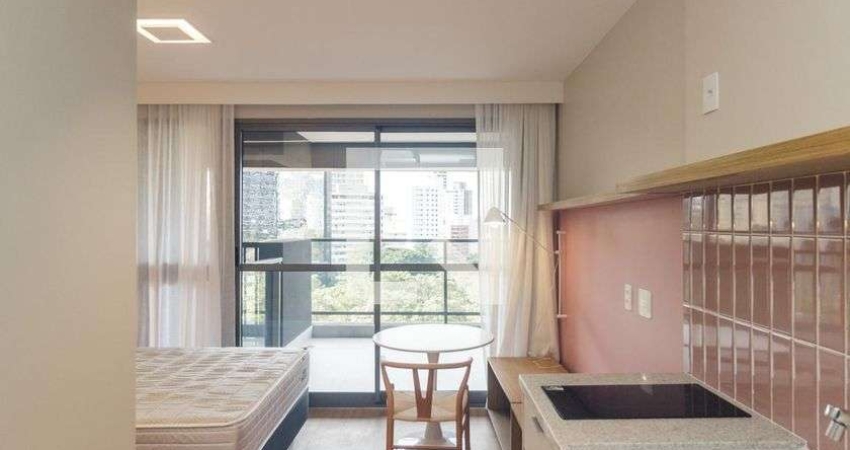 Kitnet / Stúdio para Aluguel - Higienópolis, 1 Quarto,  30 m² - São Paulo