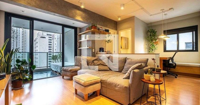 Apartamento para Aluguel - Paraíso, 1 Quarto,  56 m² - São Paulo