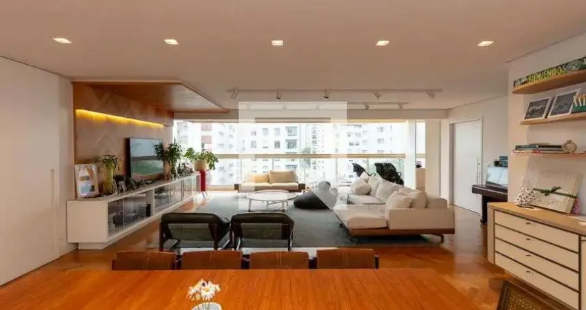 Apartamento para Aluguel - Santa Cecília, 4 Quartos,  240 m² - São Paulo