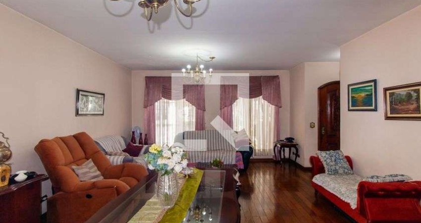 Casa para Aluguel - Jardim Avelino , 4 Quartos,  199 m² - São Paulo
