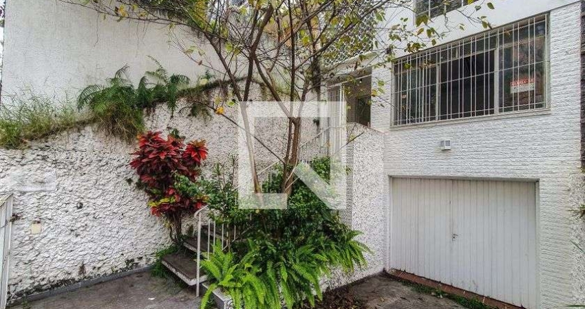 Casa para Aluguel - Vila Mariana, 3 Quartos,  190 m² - São Paulo