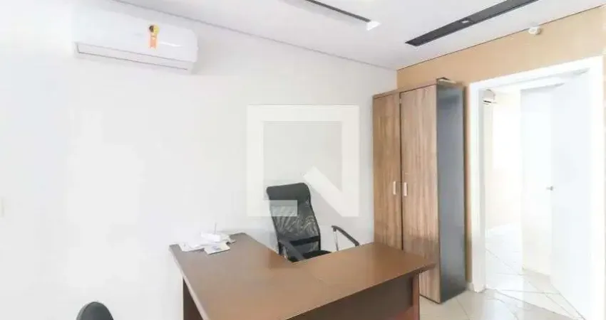 Casa para Aluguel - Centro, 2 Quartos,  333 m² - Jundiaí