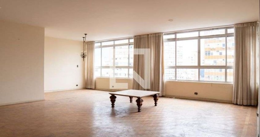 Apartamento para Aluguel - Santa Cecília, 3 Quartos,  226 m² - São Paulo