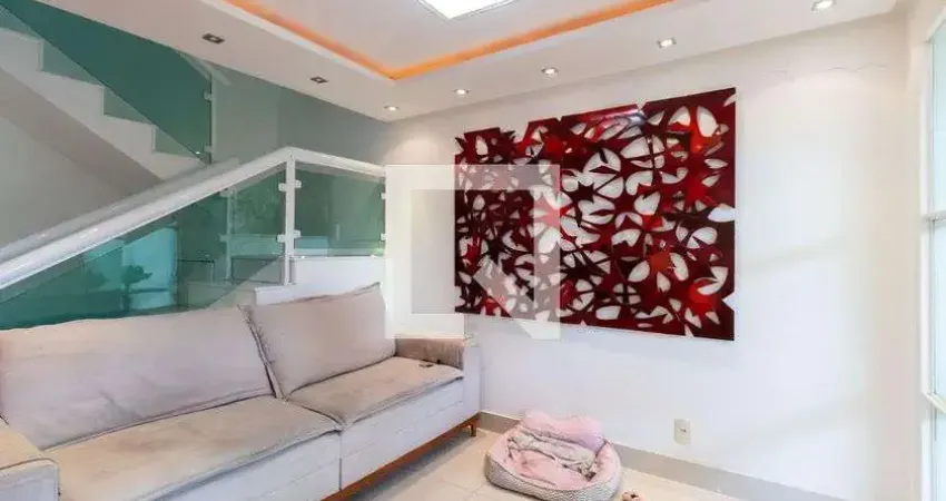 Casa para Aluguel - Campo Grande, 2 Quartos,  240 m² - Rio de Janeiro