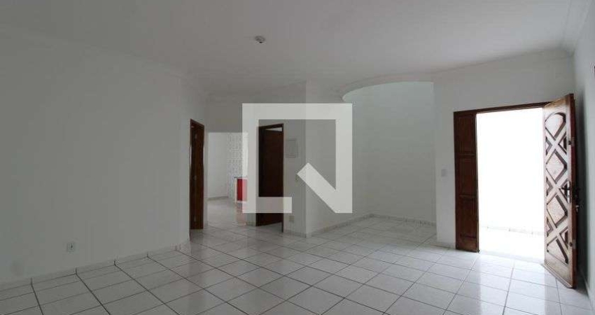 Casa para Aluguel - Vila Antonieta, 2 Quartos,  110 m² - São Paulo