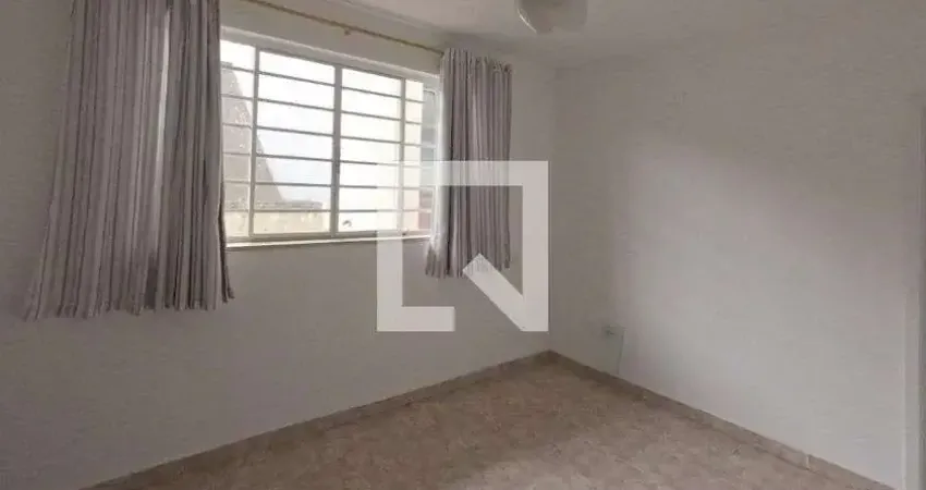 Casa para Aluguel - Encruzilhada, 2 Quartos,  90 m² - Santos