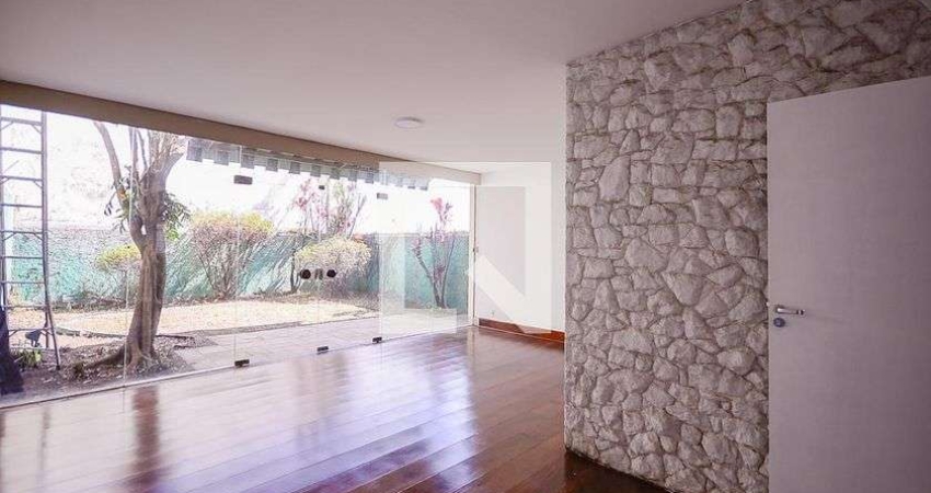 Casa para Aluguel - Bosque da Saúde, 5 Quartos,  220 m² - São Paulo