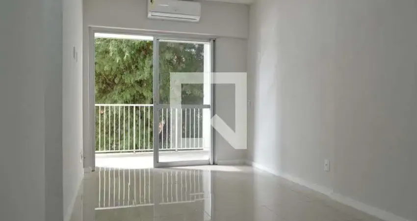 Apartamento para Aluguel - Taquara, 2 Quartos,  65 m² - Rio de Janeiro