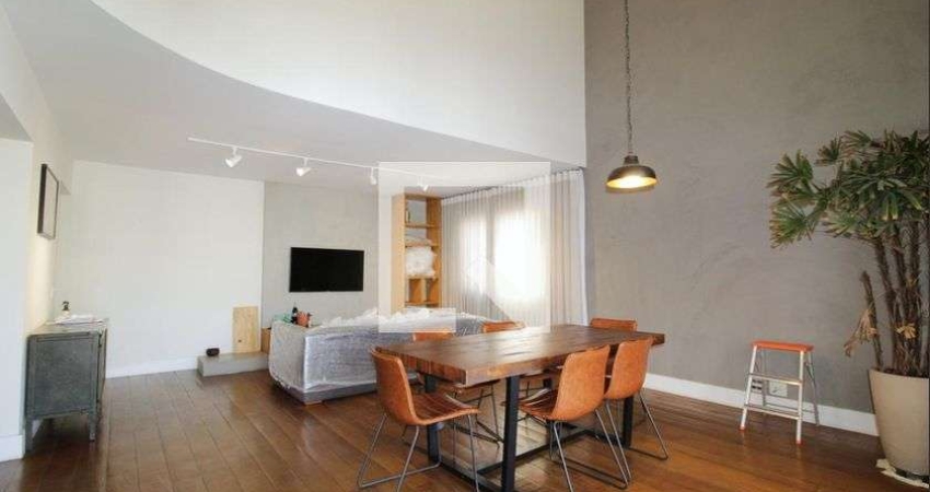 Apartamento para Aluguel - Vila Olímpia, 1 Quarto,  121 m² - São Paulo