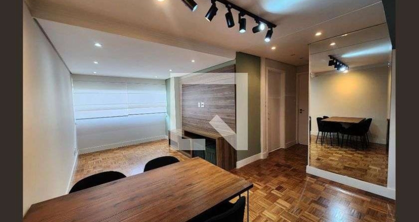 Apartamento para Aluguel - Vila Olímpia, 3 Quartos,  70 m² - São Paulo