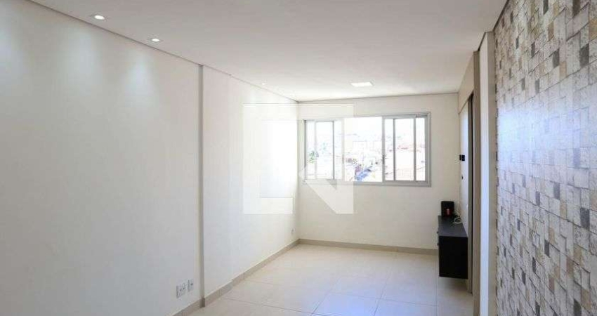 Apartamento para Aluguel - Santa Efigênia, 2 Quartos,  57 m² - Belo Horizonte