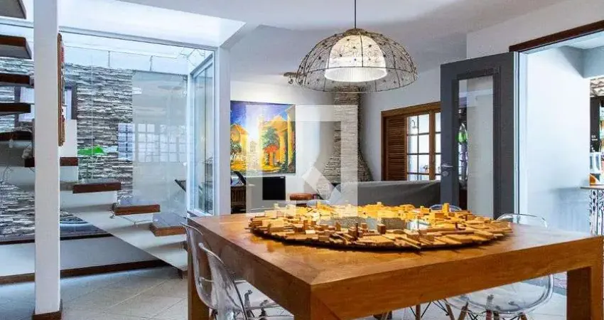 Casa / Sobrado em Condomínio para Aluguel - Vargem Pequena, 3 Quartos,  300 m² - Rio de Janeiro