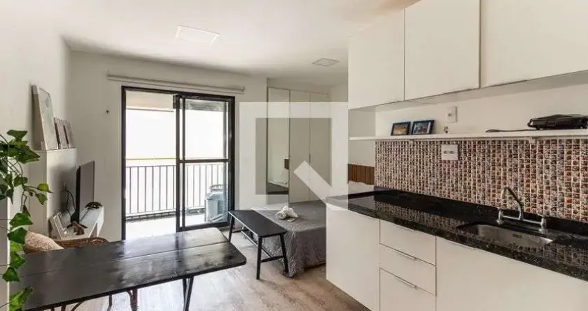 Kitnet / Stúdio para Aluguel - Santa Cecília, 1 Quarto,  27 m² - São Paulo