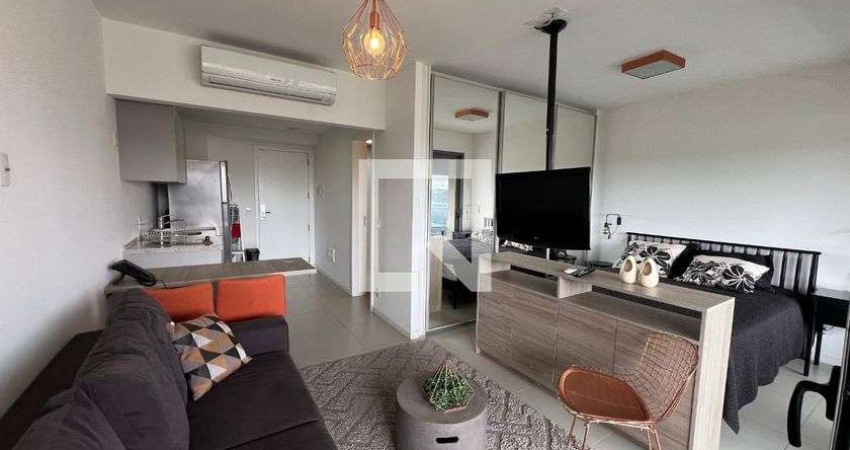 Kitnet / Stúdio para Aluguel - Pinheiros, 1 Quarto,  42 m² - São Paulo