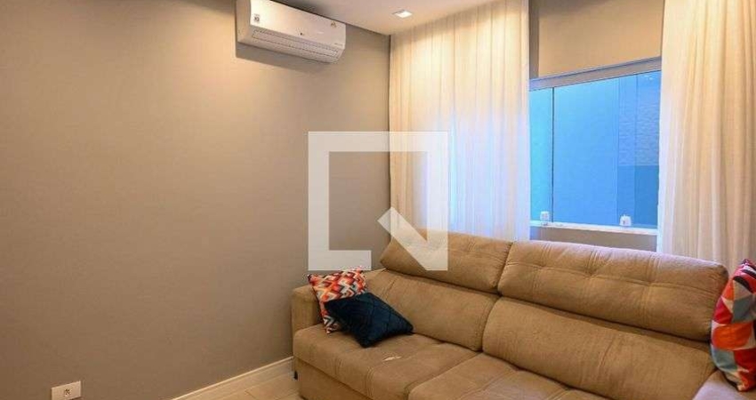 Casa para Aluguel - Sacomã, 3 Quartos,  210 m² - São Paulo