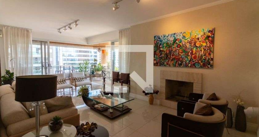 Apartamento para Aluguel - Brooklin, 3 Quartos,  208 m² - São Paulo