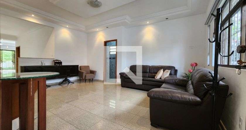 Casa para Aluguel - Aparecida, 4 Quartos,  305 m² - Santos