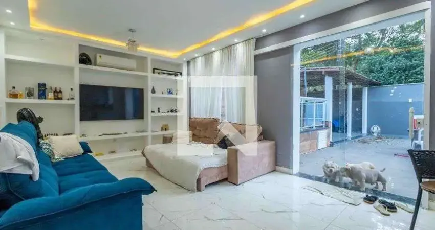 Casa para Aluguel - Itanhangá, 3 Quartos,  300 m² - Rio de Janeiro