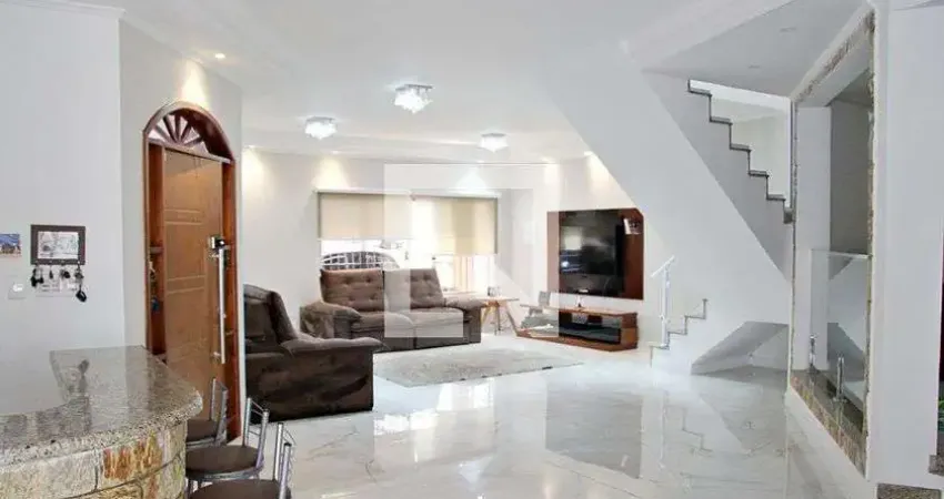 Casa para Aluguel - Vila Galvão, 4 Quartos,  550 m² - Guarulhos