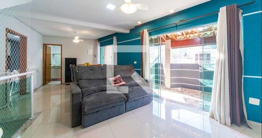 Casa para Aluguel - Vila Cecília Maria, 3 Quartos,  164 m² - Santo André